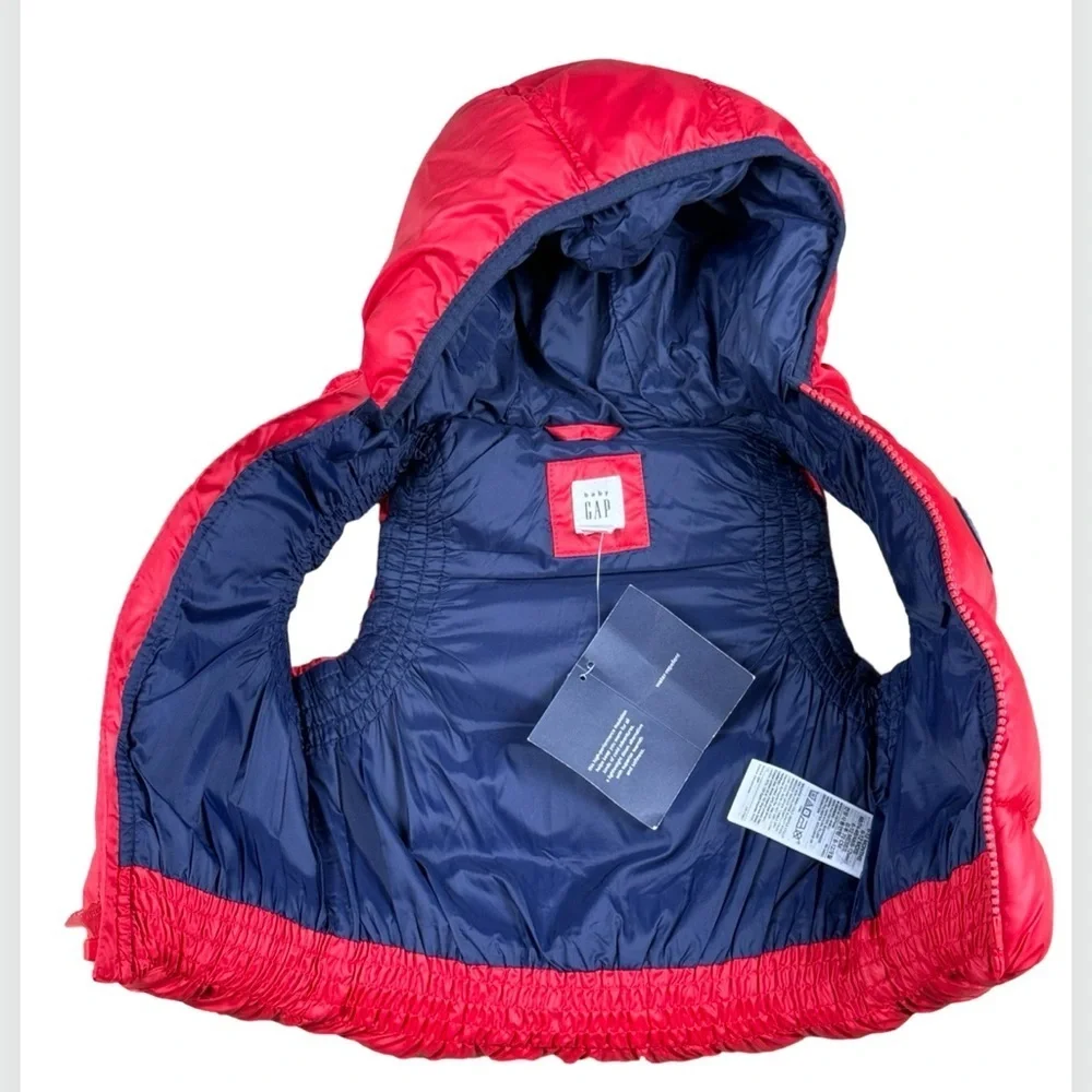 NWT Baby GAP Red Cold Control Max Puffer Vest 6-12 Months Jacket Boy Kids